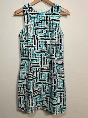 love...ady Sleeveless Abstract Print Shift Dress Medium